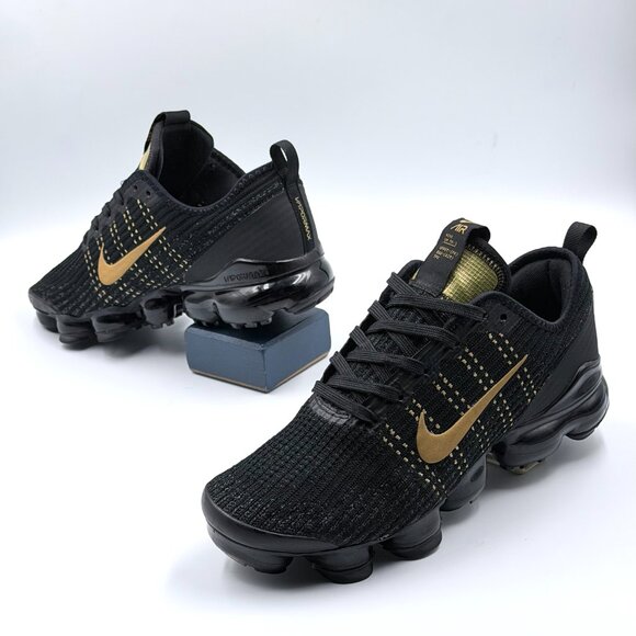 Nike Air VaporMax Flyknit 3 GS 'Black Gold' - Picture 6 of 10